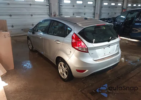 2016 Ford Fiesta Se z USA, uszkodzony, nr VIN 3FADP4EJ3GM174700
